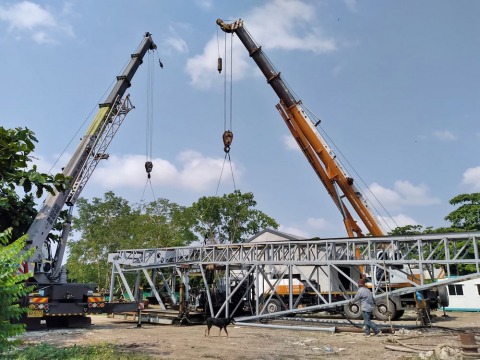 รถเครนยกรับจ้าง รถเครนยกรับจ้าง